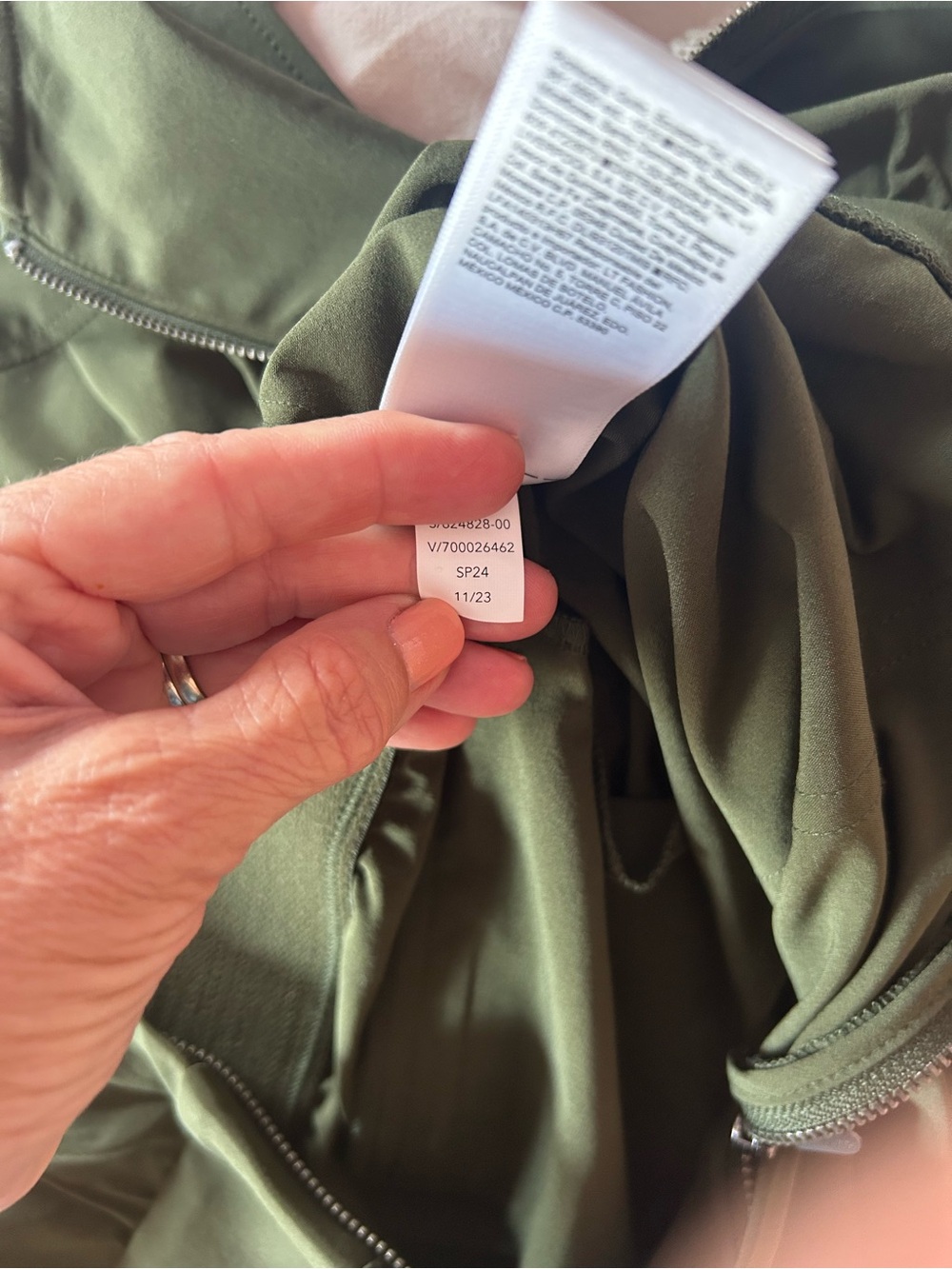 Athleta Sleeveless Olive Green Romper Size 4 - Picture 5 of 5